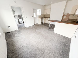 Photo 8- click for photo gallery